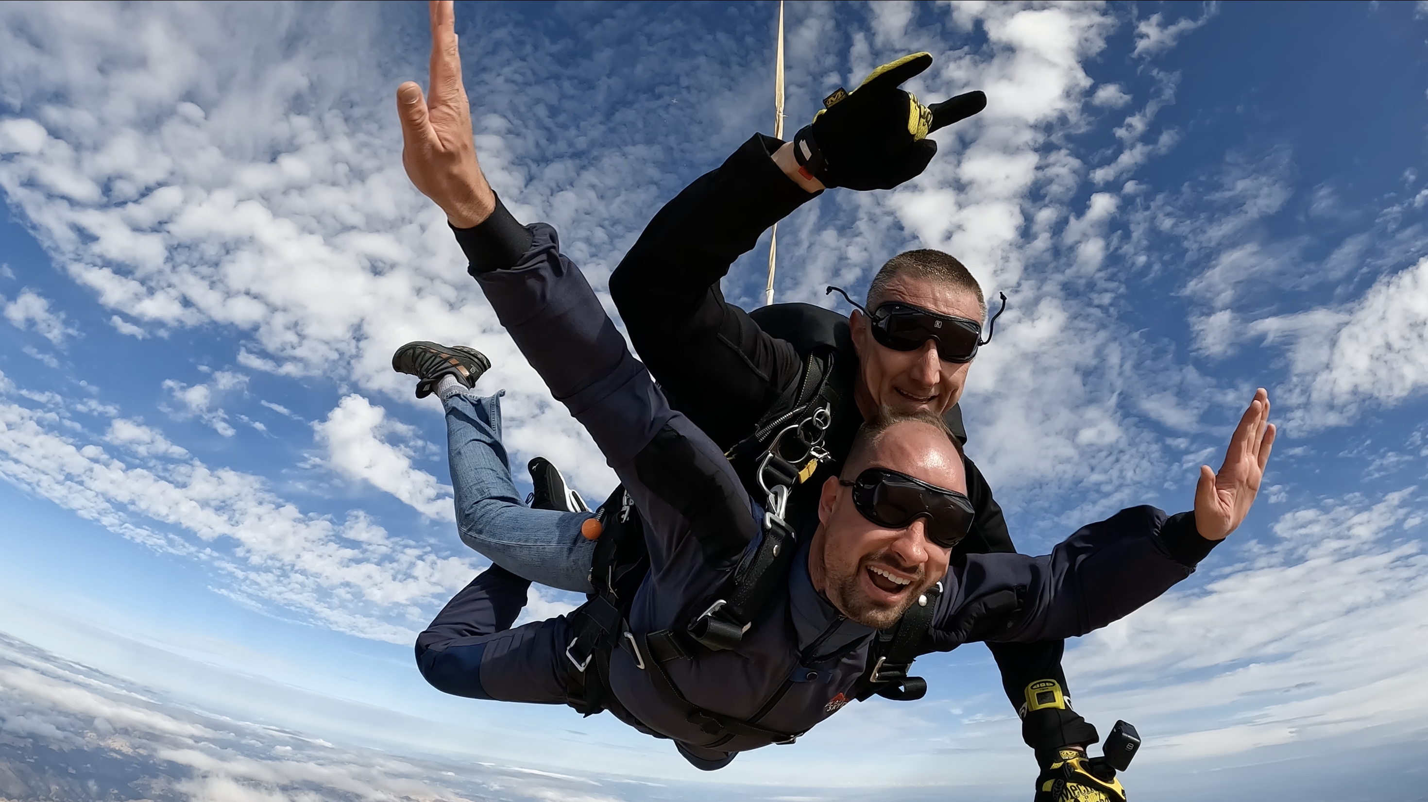 15,000 ft tandem skydive at Bay Area Skydiving